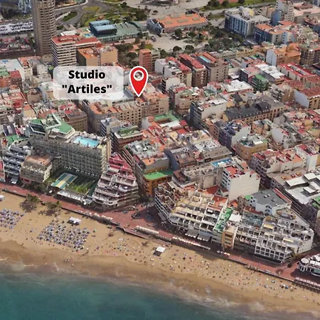 Minimalist & Exterior Next To The Apartment Las Palmas de Gran Canaria